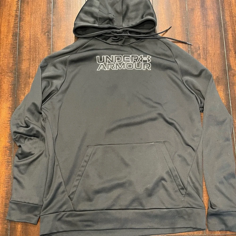 Under Armour Black Hoodie - Picture 2 of 4